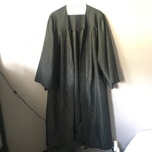 Graduation gown